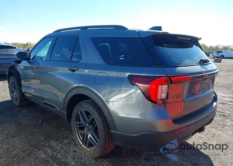 2025 Ford Explorer St-Line z USA, uszkodzony, nr VIN 1FMUK8KH2SGB39159